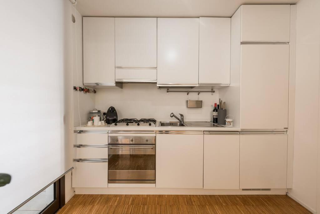 New Cosy Apartment Near To Petruzzelli Theatre Bari Eksteriør bilde